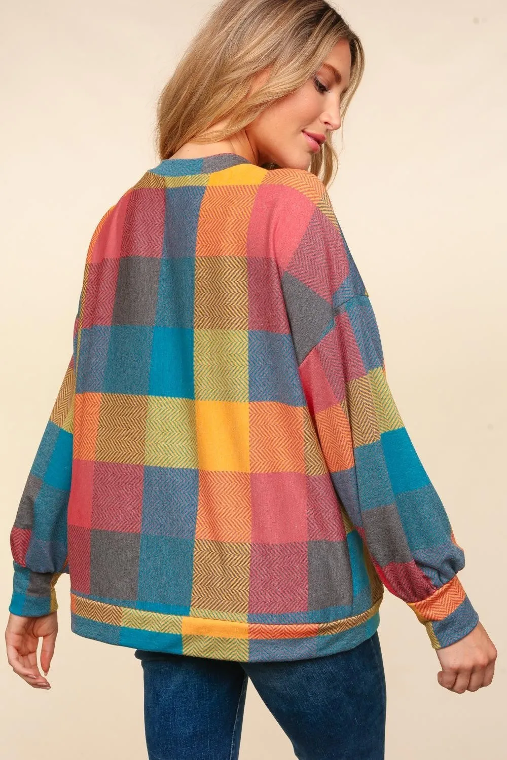 Contrast Plaid Round Neck Sweater