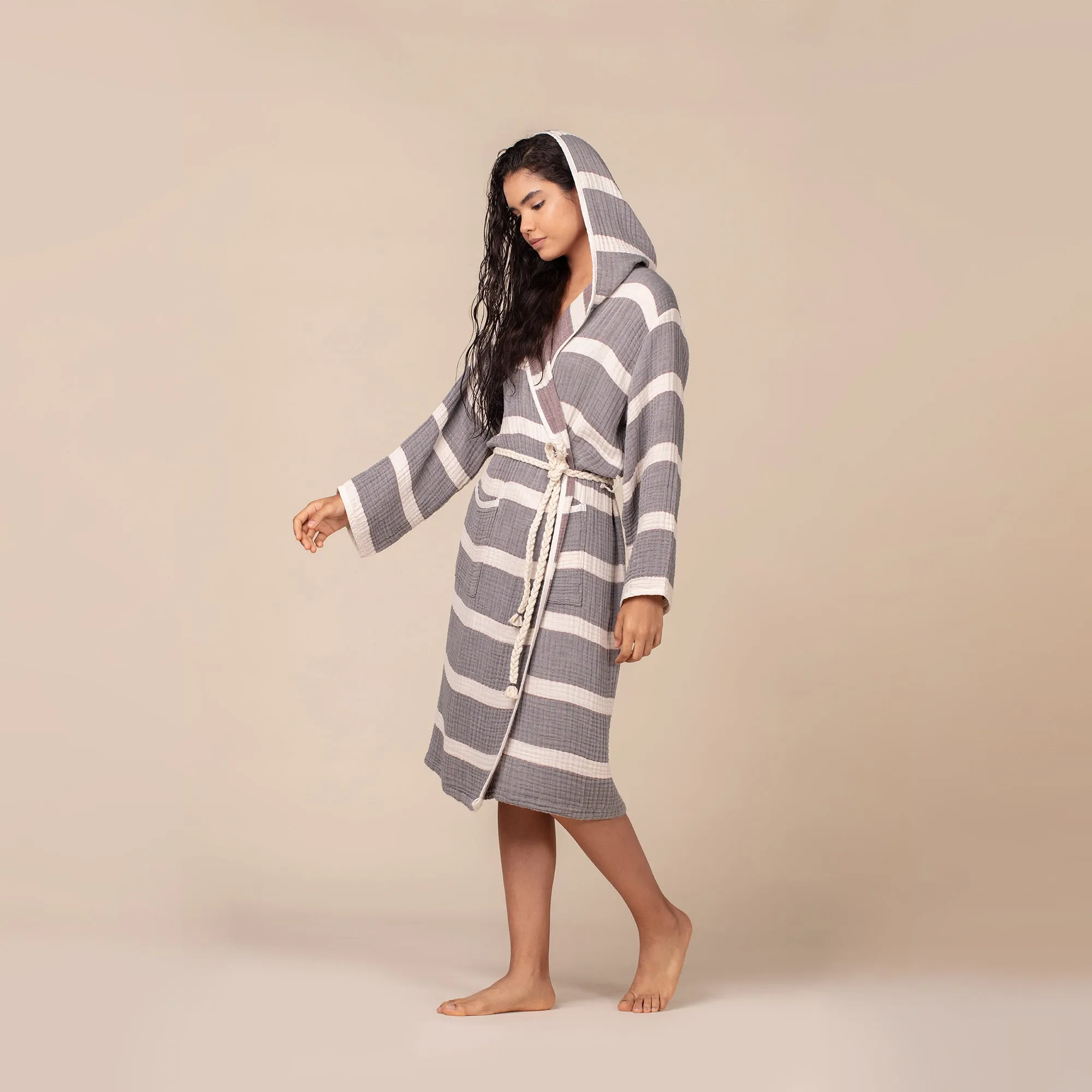 MØDA Quattro Bathrobe