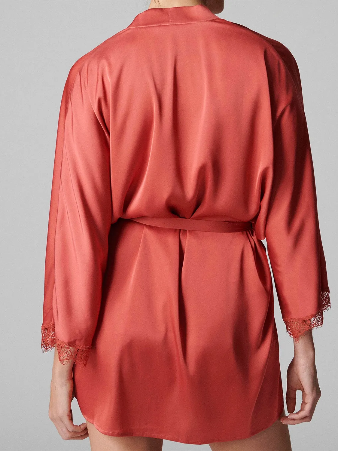 Satin Secrets Kimono - Quartz Pink