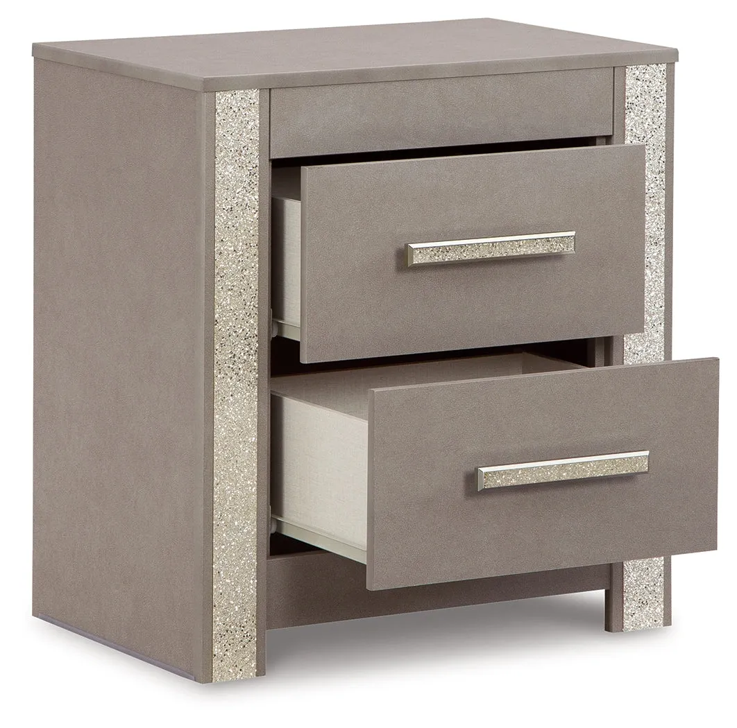 Surancha King Poster Bed with Mirrored Dresser and 2 Nightstands in Gray